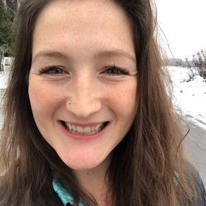 Meet your Posher, Elizabeth